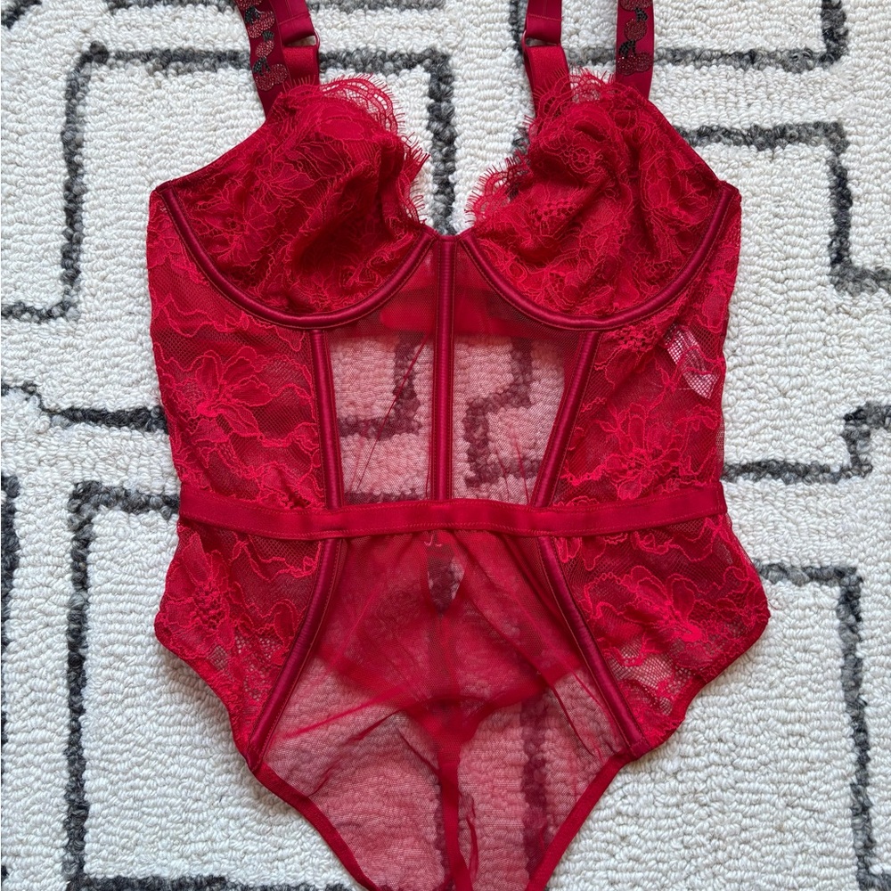 NWT Victoria’s Secret Red Lacy Bodysuit Lingerie M